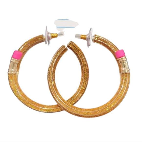✏️ 🔹️Betsey Johnson🔹️ Gold Glitter Pencil Statement Earrings ✨️✏️ - Picture 1 of 8